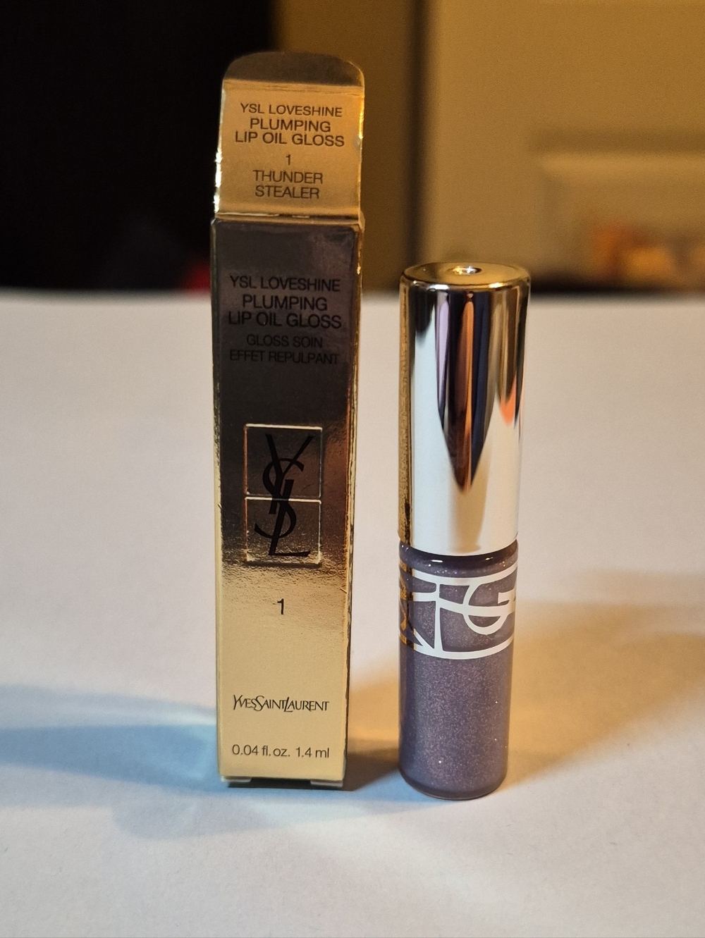 Yves Saint Laurent Love Shine Plumping Lip Oil Gloss: Thunder Stealer, .04oz NIB - Picture 5 of 6